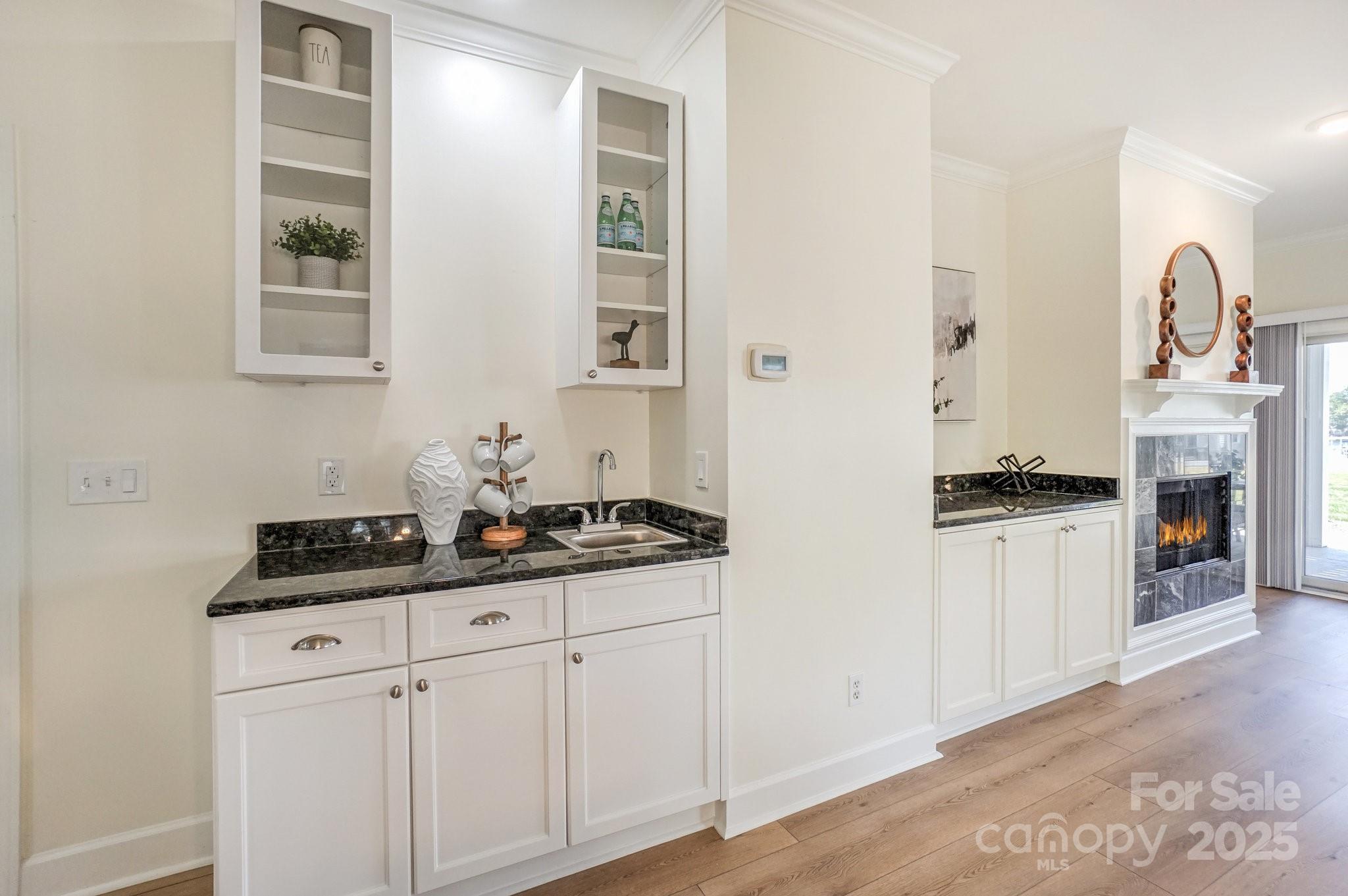 Image of house photo